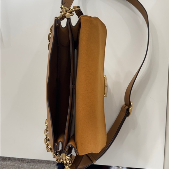 Coach Chain Tabby 30 Leather Shoulder Bag in Honey Brown with Gold Hardware - Picture 7 of 7
